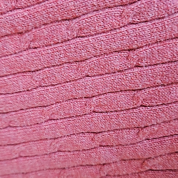 FREE Sz M/L C&B Sweater - Picture 4 of 6